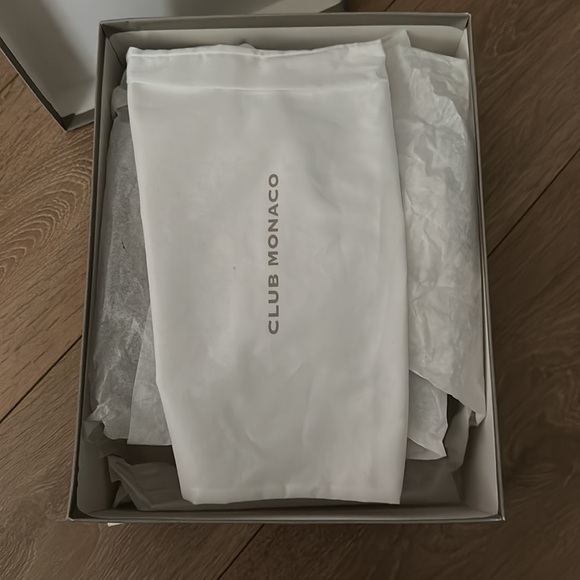 Vero Cuoio/Club Monaco- Channing Sandal - Picture 2 of 10